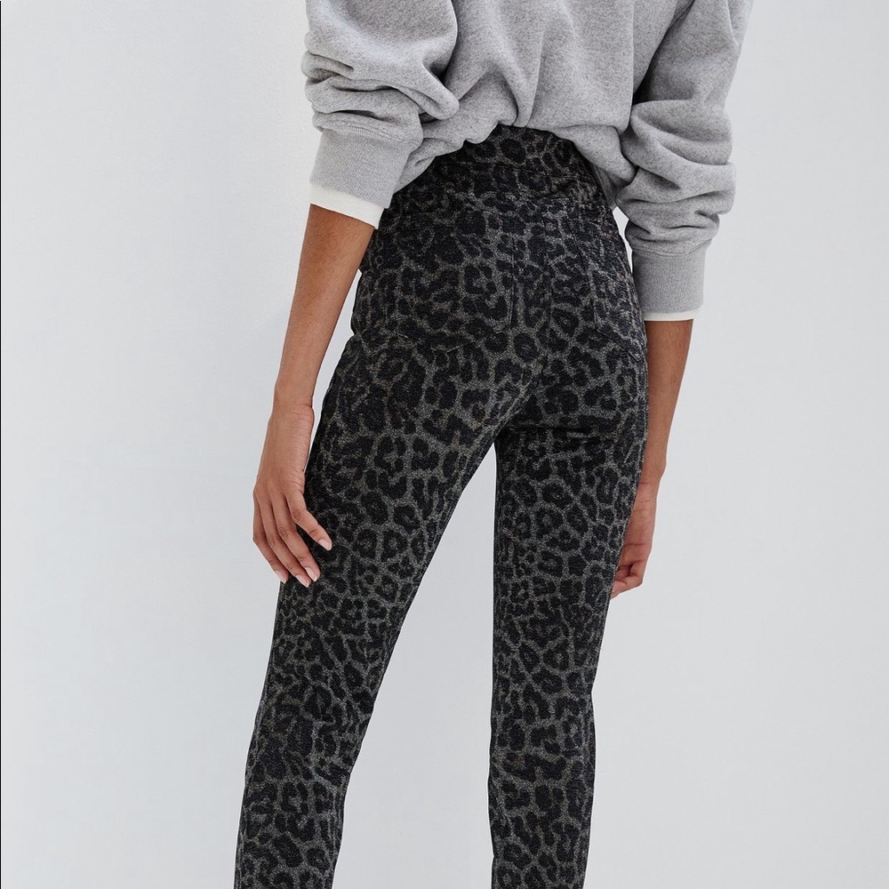 Anthropologie | RUNWAY SHIMMER LEOPARD LEGGINGS - Picture 5 of 6